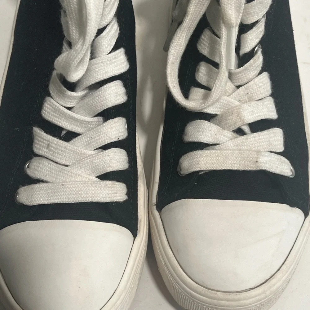 Girls High Top Platform Sneakers size 3 - Picture 6 of 8